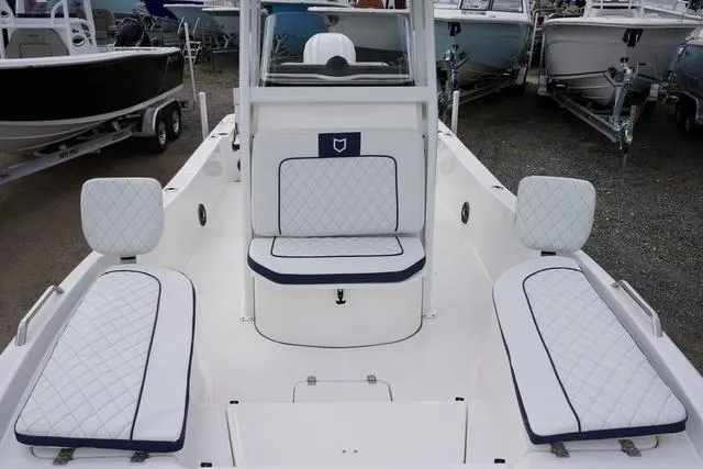 Slide: The Image of Sea Fox 251 Bay Fox 2024 - 7