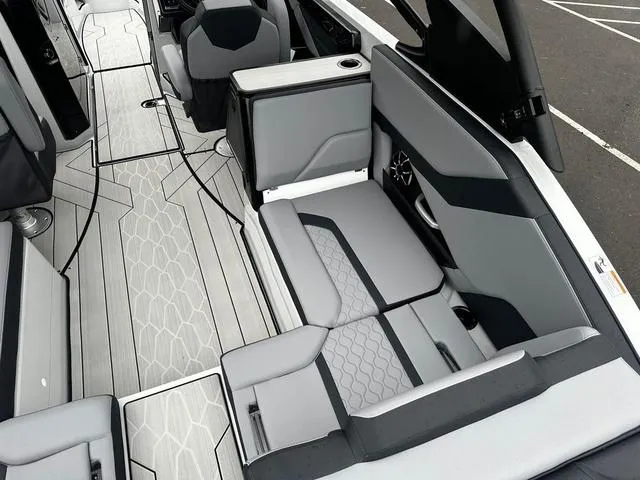 Slide: The Image of 2024 Yamaha Boats 255XD interior, featuring sleek, modern seating and stylish flooring. - 5