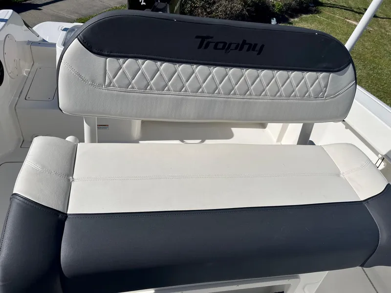 Slide: The Image of 2023 Bayliner Trophy T24 boat seat with diamond stitching and logo. - 11