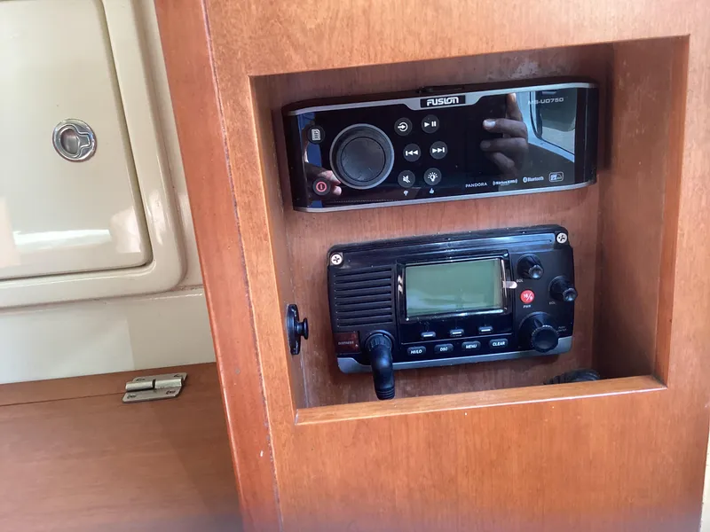 Slide: The Image of Fusion stereo and radio system on 2016 Chris-Craft 34 Catalina boat. - 39