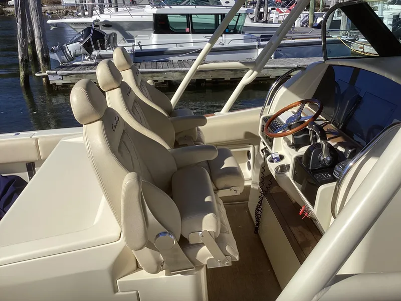 Slide: The Image of Chris-Craft 34 Catalina 2016 - 54