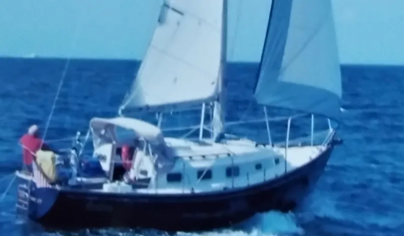 The Image of 1978 Bristol 29.9 Sloop sailing on open water. - 0