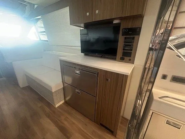 Slide: The Image of Image 21 - 21