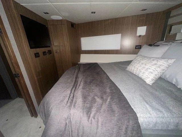 Slide: The Image of Image 31 - 31