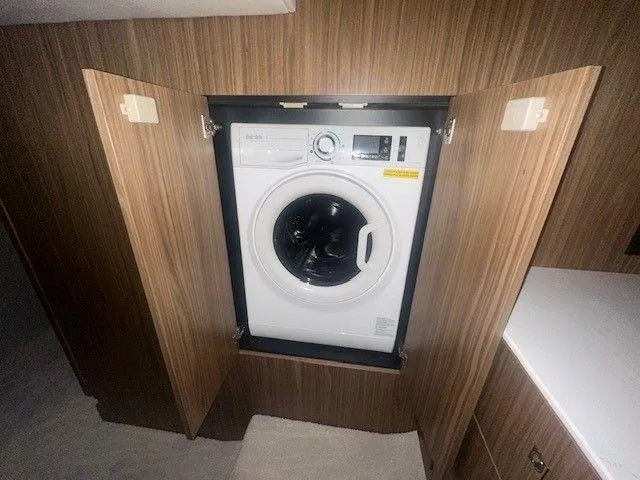 Slide: The Image of Image 39 - 39