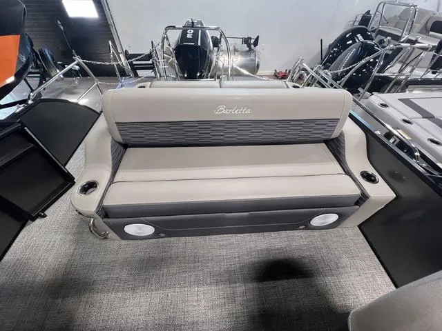 Slide: The Image of Barletta Corsa 25UC 2024 - 13