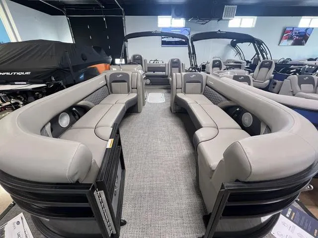 Slide: The Image of Barletta Corsa 25UC 2024 - 4