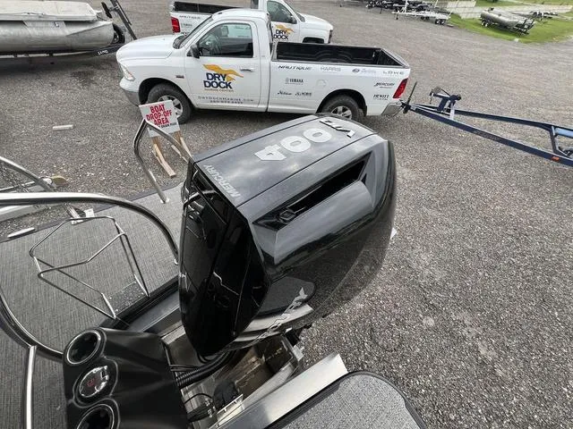 Slide: The Image of Barletta Lusso L25M 2024 - 10