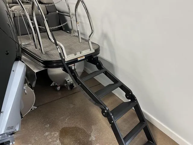 Slide: The Image of Barletta Lusso L23M 2024 - 28