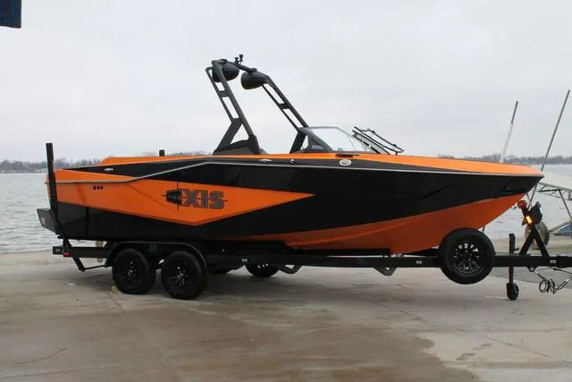 The Image of Axis Wake Research T235 2024 - 1