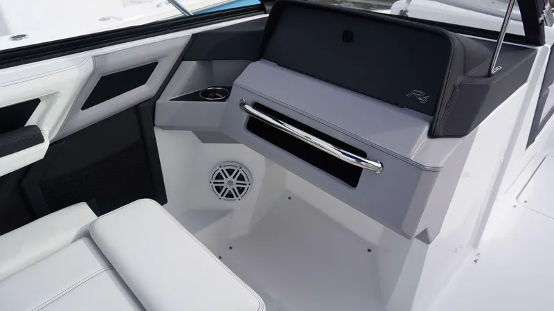 Slide: The Image of Interior of 2024 Cobalt R4 boat featuring sleek design and modern amenities. - 6
