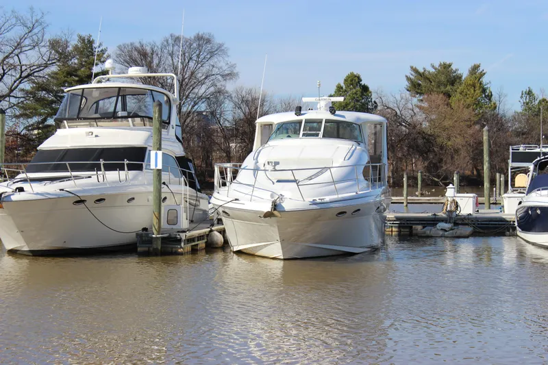 Slide: The Image of Sea Ray 480 Motor Yacht 2002 - 114