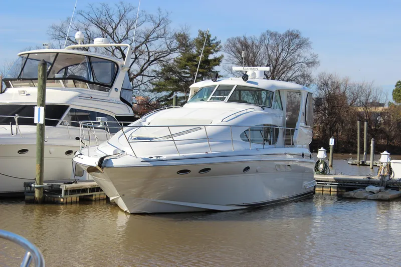 Slide: The Image of Sea Ray 480 Motor Yacht 2002 - 115