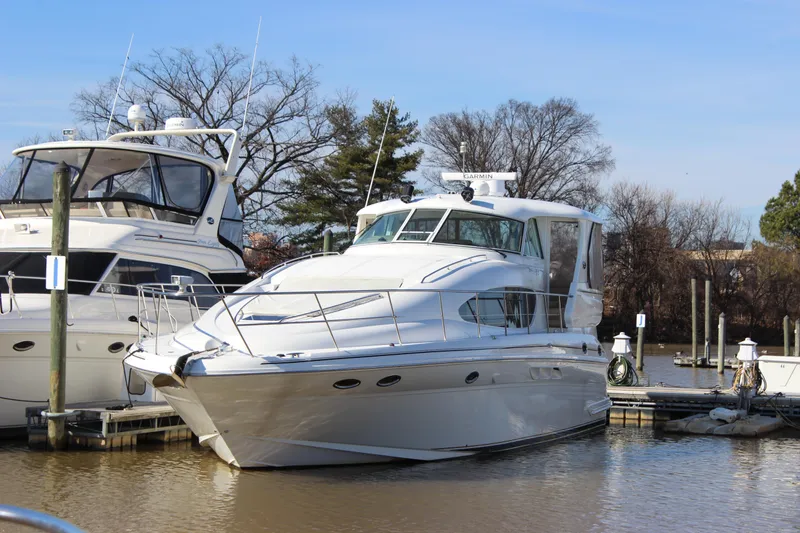 Slide: The Image of Sea Ray 480 Motor Yacht 2002 - 116