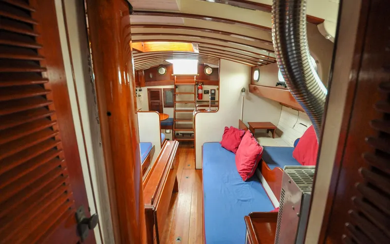 Slide: The Image of Custom Eldredge-McInnis 47 Cutter - Prowess - Salon - 111