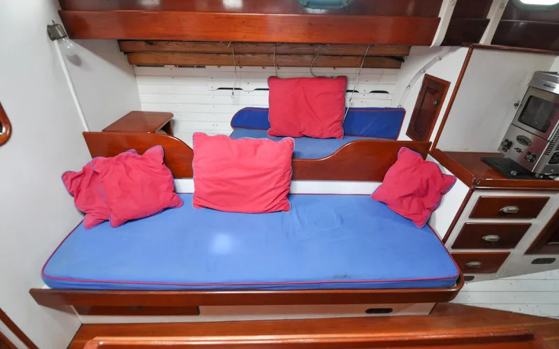 Slide: The Image of Custom Eldredge-McInnis 47 Cutter - Prowess - Salon - 114