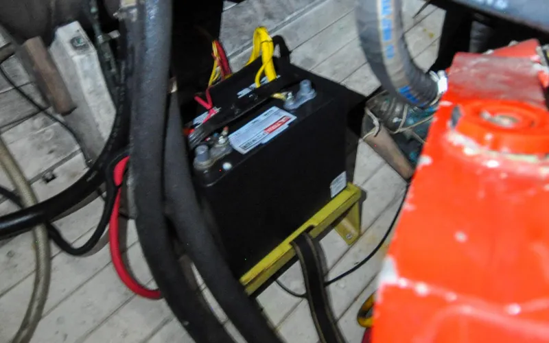 Slide: The Image of Custom Eldredge-McInnis 47 Cutter - Engine Room - 139