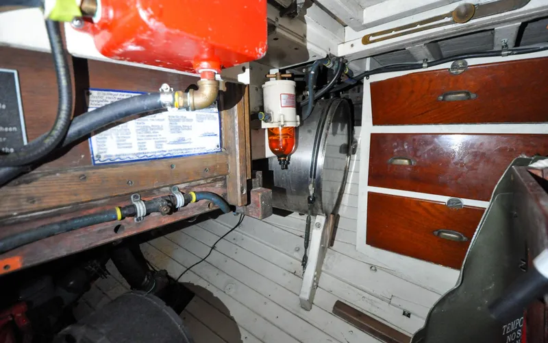 Slide: The Image of Custom Eldredge-McInnis 47 Cutter - Engine Room - 141