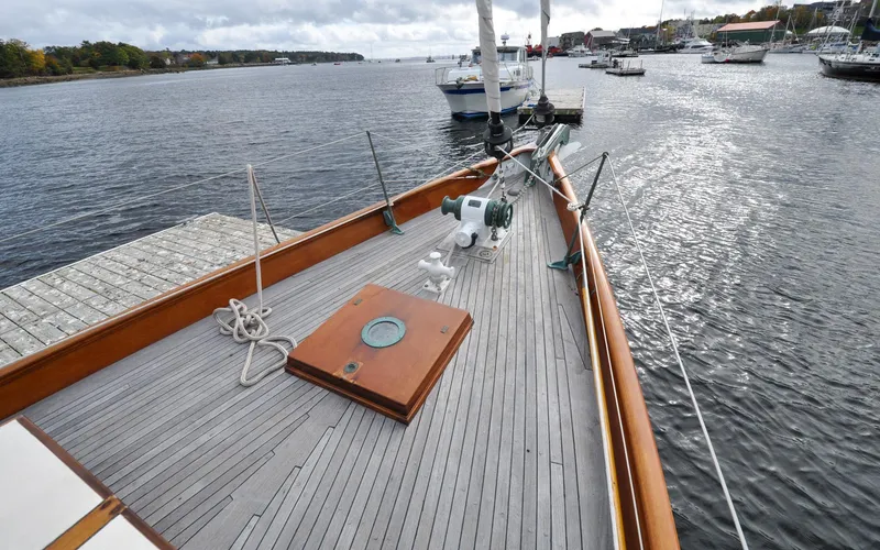 Slide: The Image of Custom Eldredge-McInnis 47 Cutter - Prowess - Fore Deck - 50