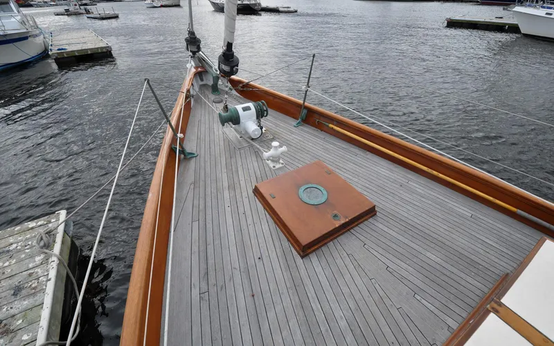 Slide: The Image of Custom Eldredge-McInnis 47 Cutter - Prowess - Fore Deck - 52