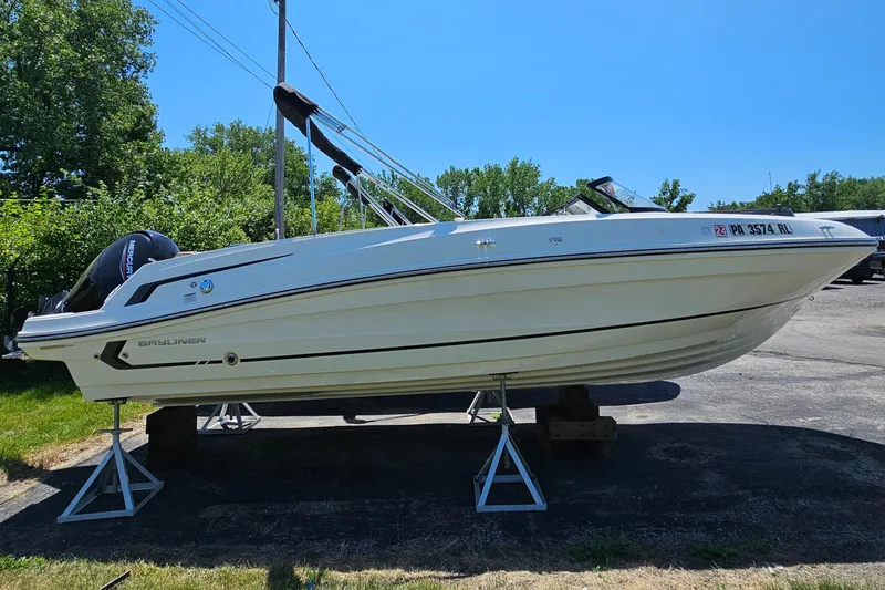 Slide: The Image of 2022 Bayliner VR 6 boat on stands, side view, outdoors. - 3