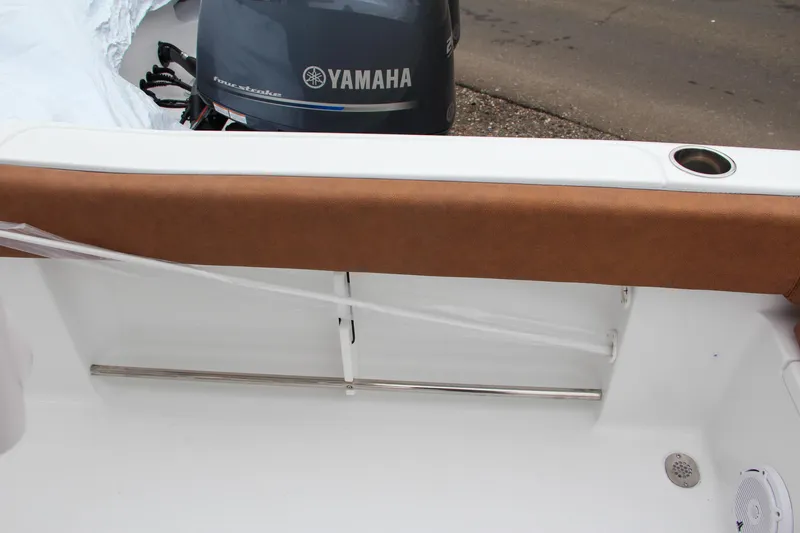 Slide: The Image of 2024 Sea Hunt Ultra 234 boat with Yamaha outboard motor. - 20