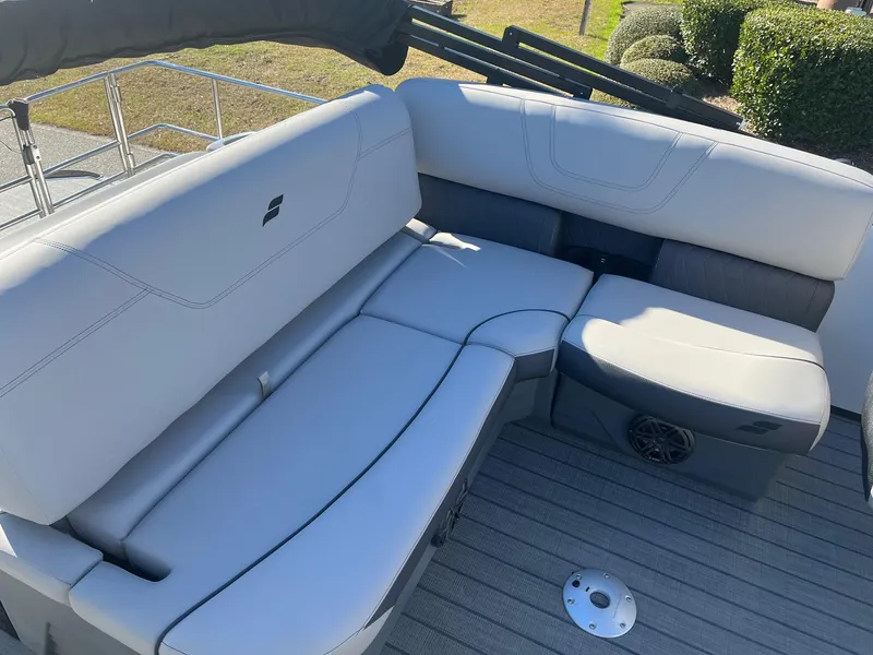 Slide: The Image of 2024 Starcraft SLS3 boat with spacious, comfortable seating and modern design. - 10