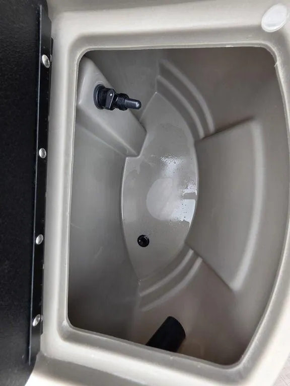 Slide: The Image of Livewell compartment of 2025 Sun Tracker BASS BUGGY® 18 DLX pontoon boat. - 15