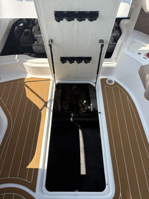 Slide: The Image of Cobalt Boats 302 BR 2011 - 19