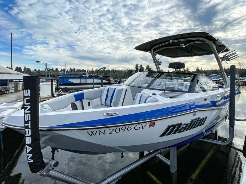 Slide: The Image of Malibu Wakesetter 22 LSV 2023 - 5