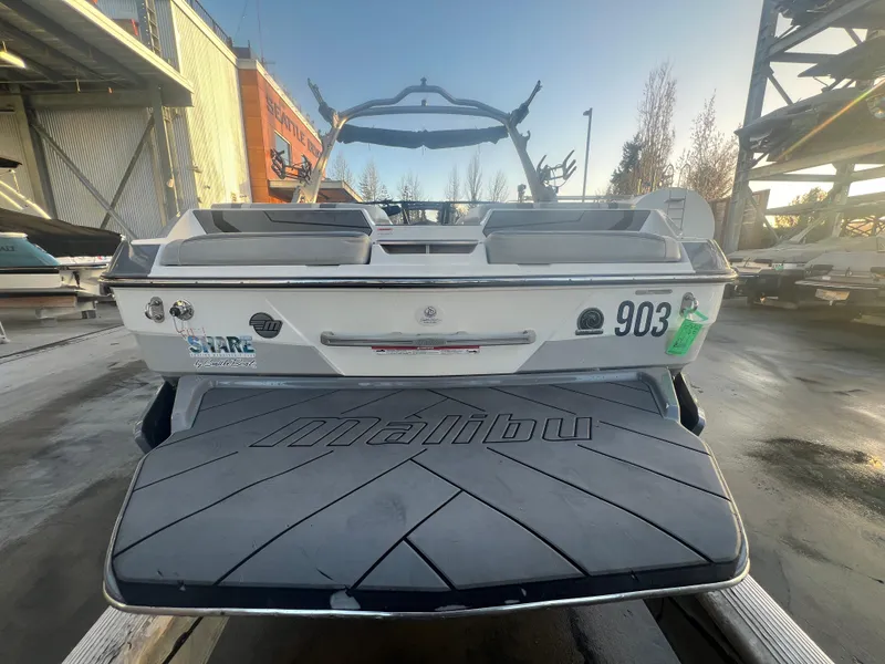 Slide: The Image of Malibu Wakesetter 22 LSV 2023 - 7