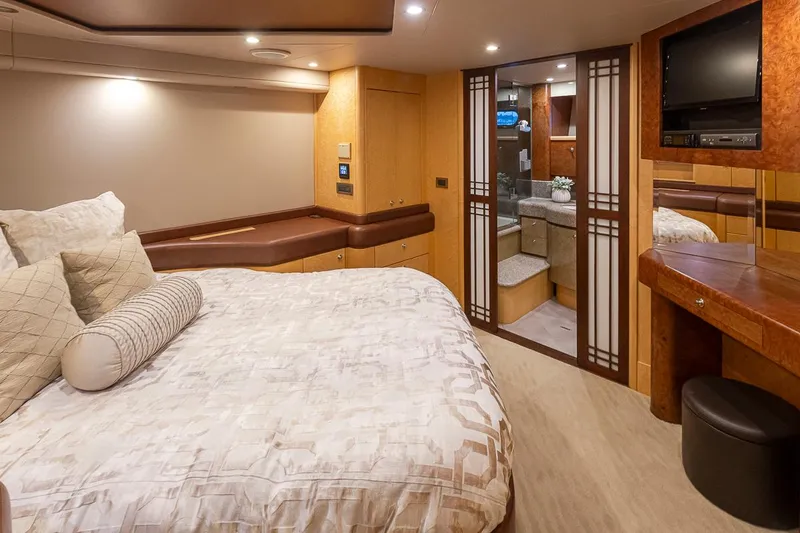 Slide: The Image of Owners Stateroom - 18