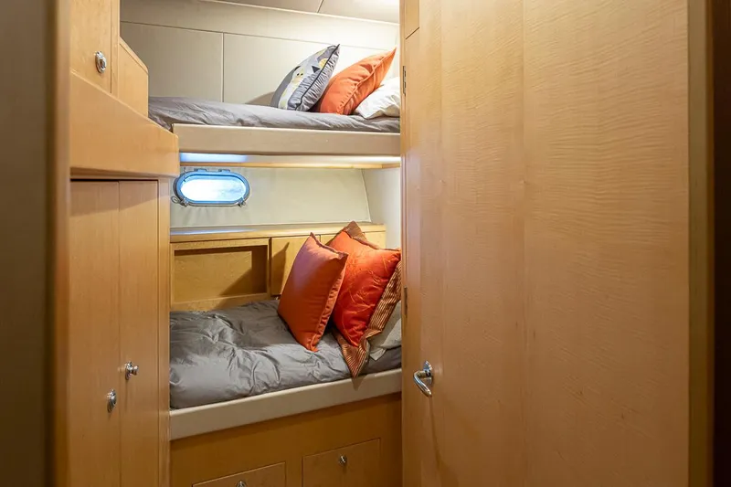 Slide: The Image of Starboard Bunk Stateroom - 32