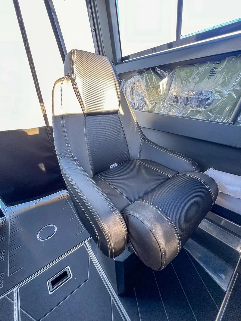 Slide: The Image of Stabi-Craft 2250 Alpha Ultra Centercab 2024 - 11