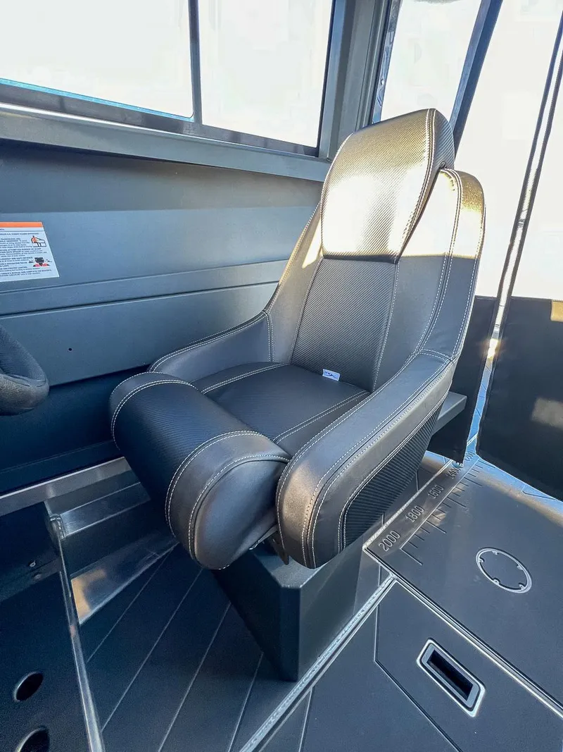 Slide: The Image of Stabi-Craft 2250 Alpha Ultra Centercab 2024 - 13