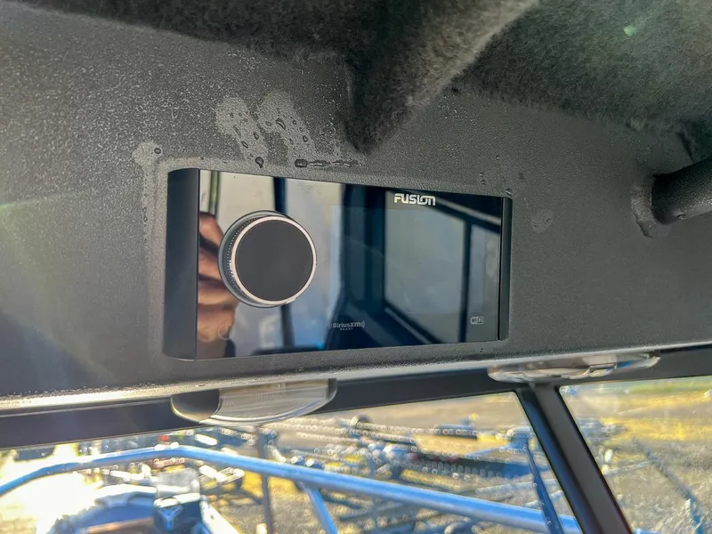 Slide: The Image of Stabi-Craft 2250 Alpha Ultra Centercab 2024 - 17