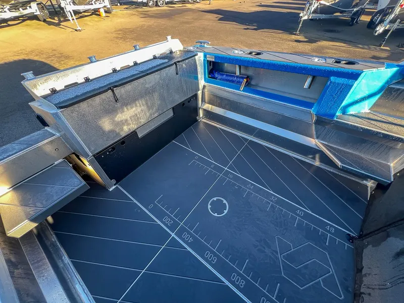 Slide: The Image of Stabi-Craft 2250 Alpha Ultra Centercab 2024 - 21