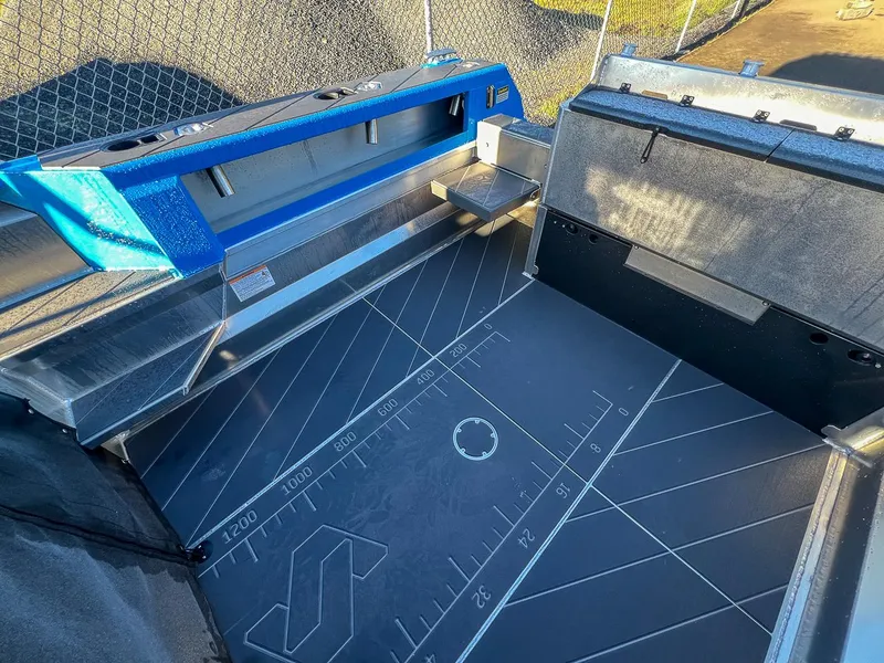 Slide: The Image of Stabi-Craft 2250 Alpha Ultra Centercab 2024 - 22