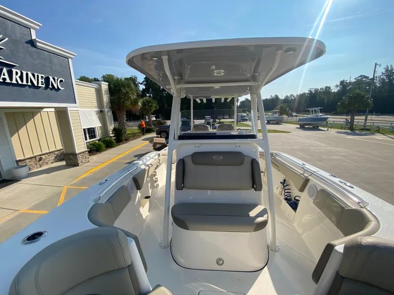 Slide: The Image of 2022 Key West 263 FS boat at a marine dealership. - 38