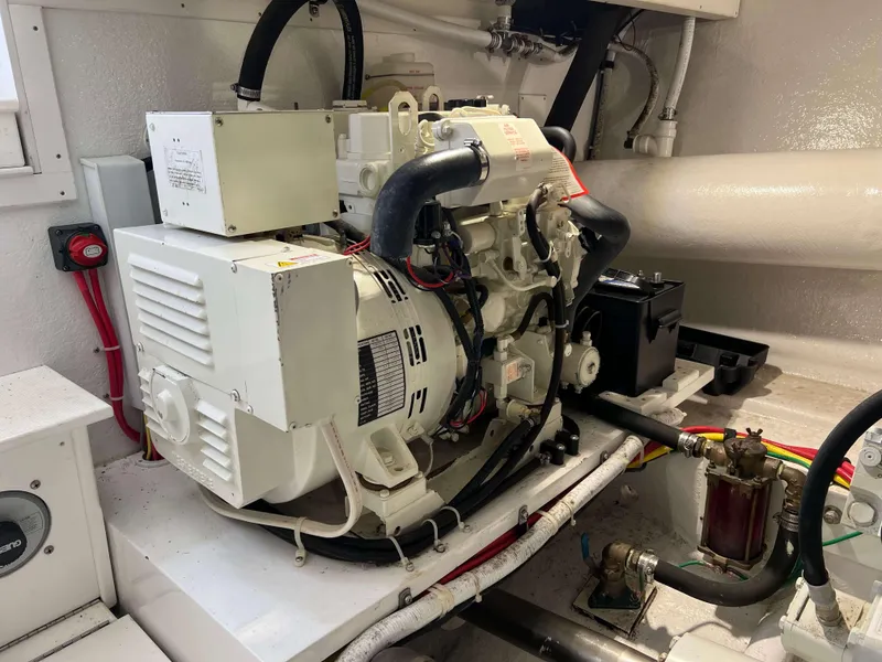 Slide: The Image of Engine room of a 2021 Henriques 50 Sportfisherman boat. - 29