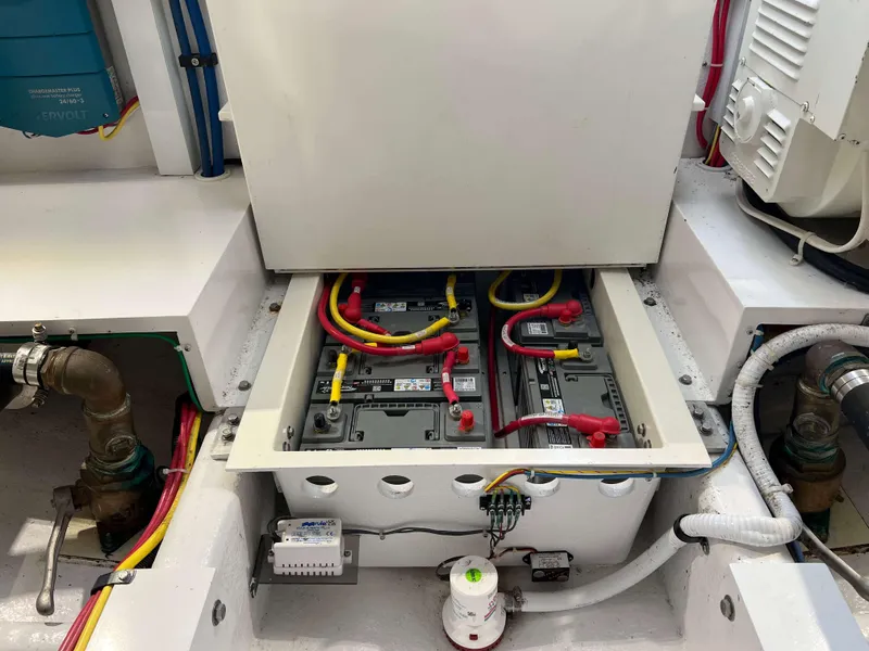 Slide: The Image of Henriques 50 Sportfisherman 2021 battery compartment with wiring and components. - 37