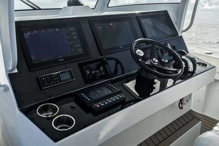 Slide: The Image of Manufacturer Provided Image: Manufacturer Provided Image - 7