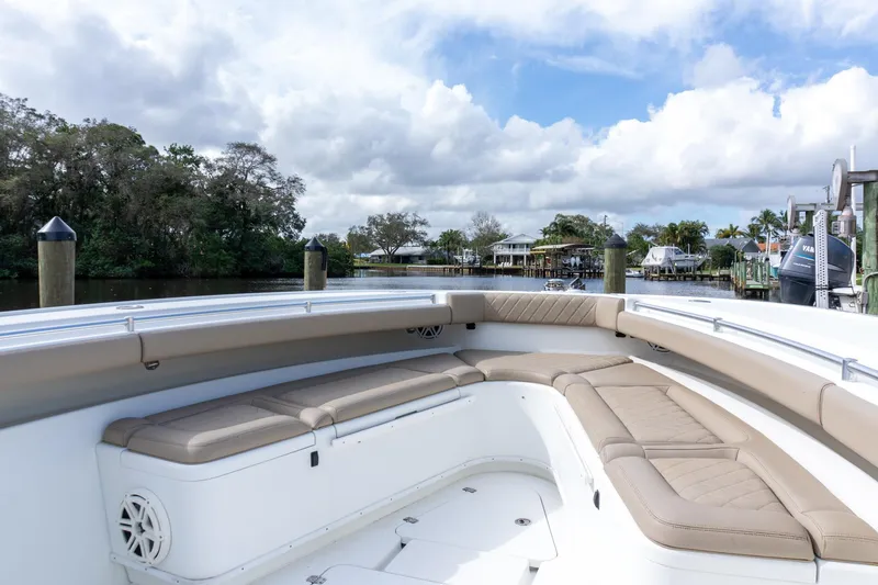 Slide: The Image of Yellowfin 42 Go Mongo - Seating - 30