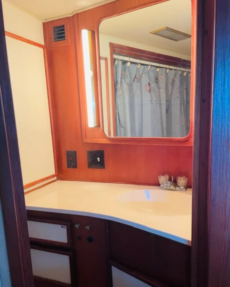 Slide: The Image of Chris-Craft 500 Constellation 1988 - 104