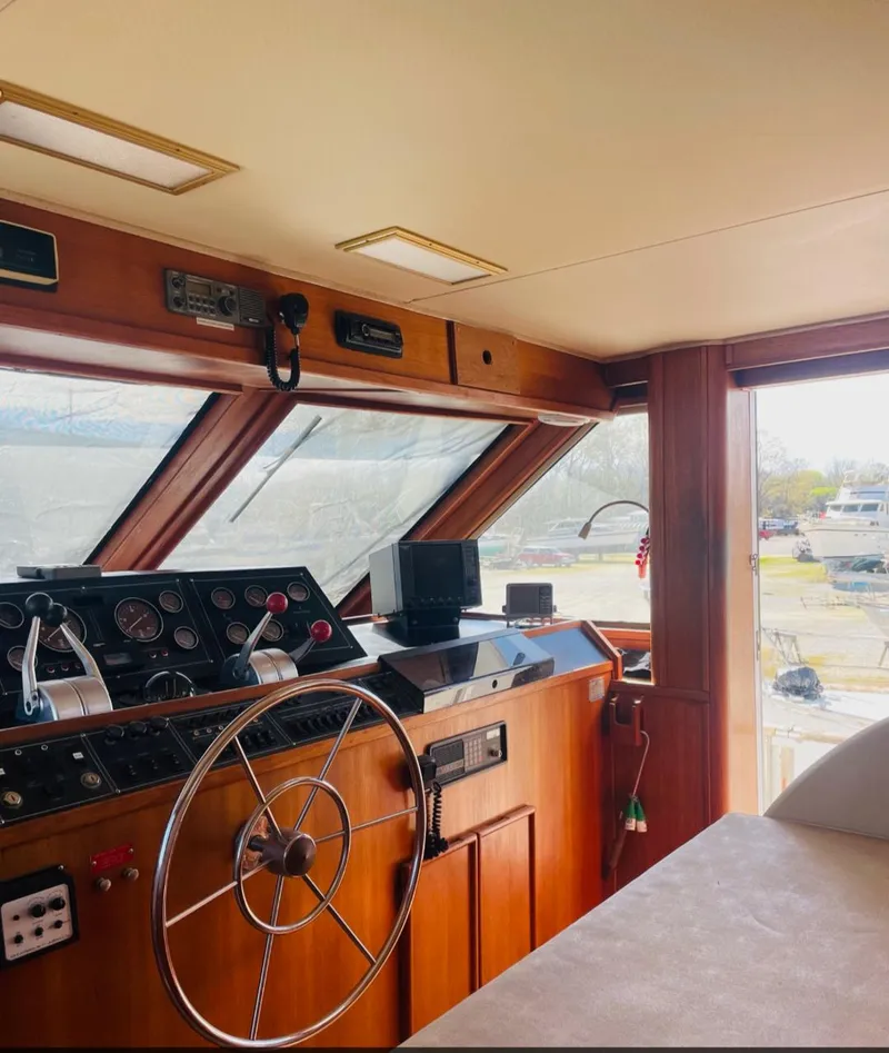 Slide: The Image of Chris-Craft 500 Constellation 1988 - 85