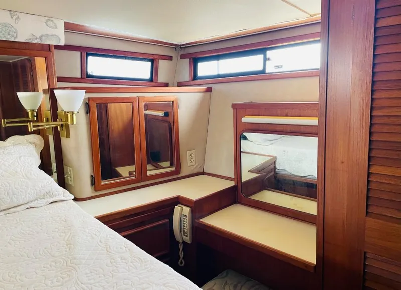 Slide: The Image of Chris-Craft 500 Constellation 1988 - 98