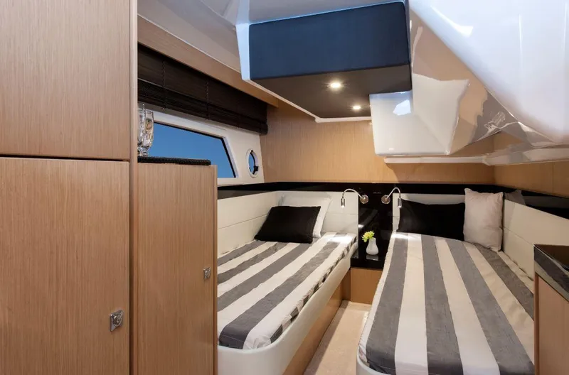 Slide: The Image of Manufacturer Provided Image: Bavaria Virtess 420 Coupe Twin Cabin - 18