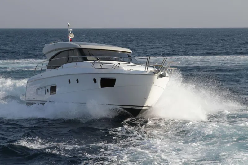 Slide: The Image of Manufacturer Provided Image: Bavaria Virtess 420 Coupe Hull - 5
