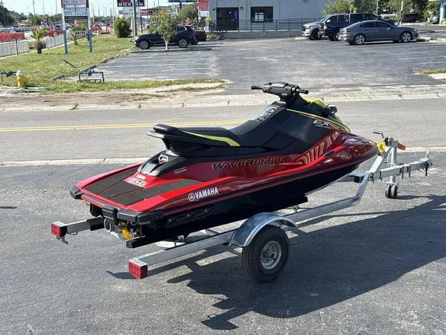 Slide: The Image of Yamaha EX DELUXE-TORCH RED/BLACK 2024 - 10