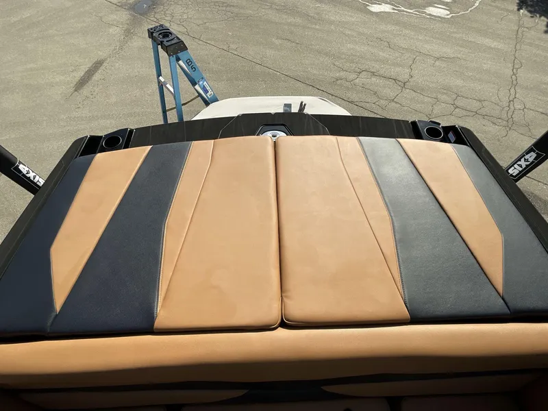 Slide: The Image of Axis A225 2024 - 183